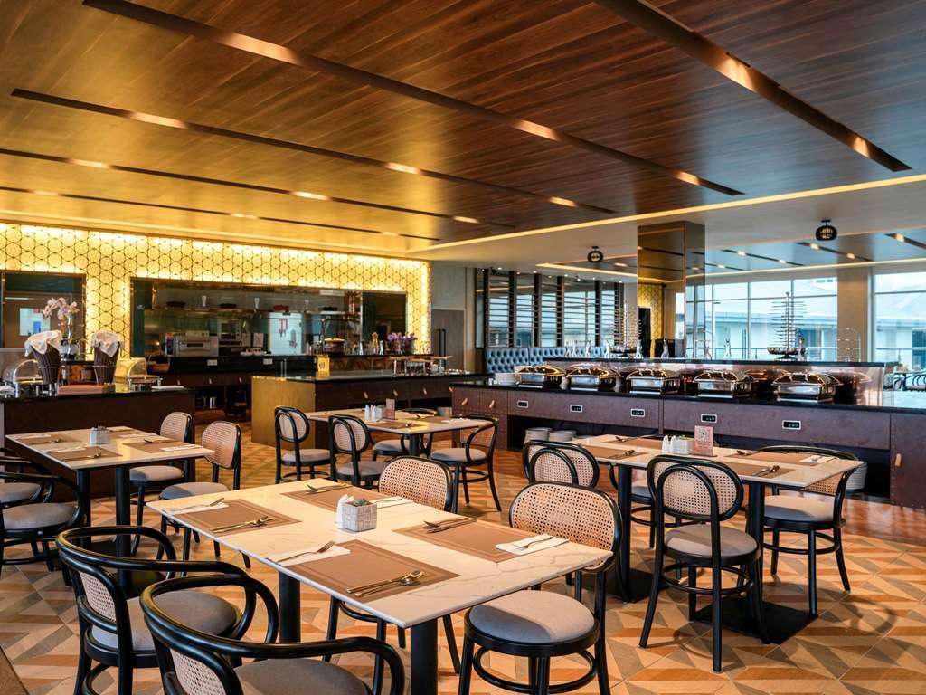 Mercure Langkawi Pantai Cenang Ristorante foto