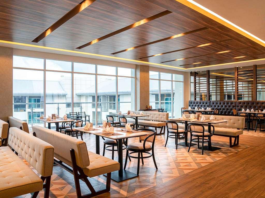Mercure Langkawi Pantai Cenang Ristorante foto